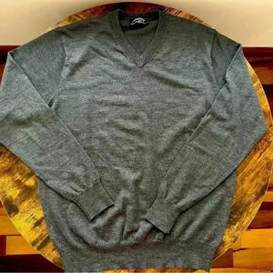 Jeremy Argyle NYC men’s sweater. Size: XL
